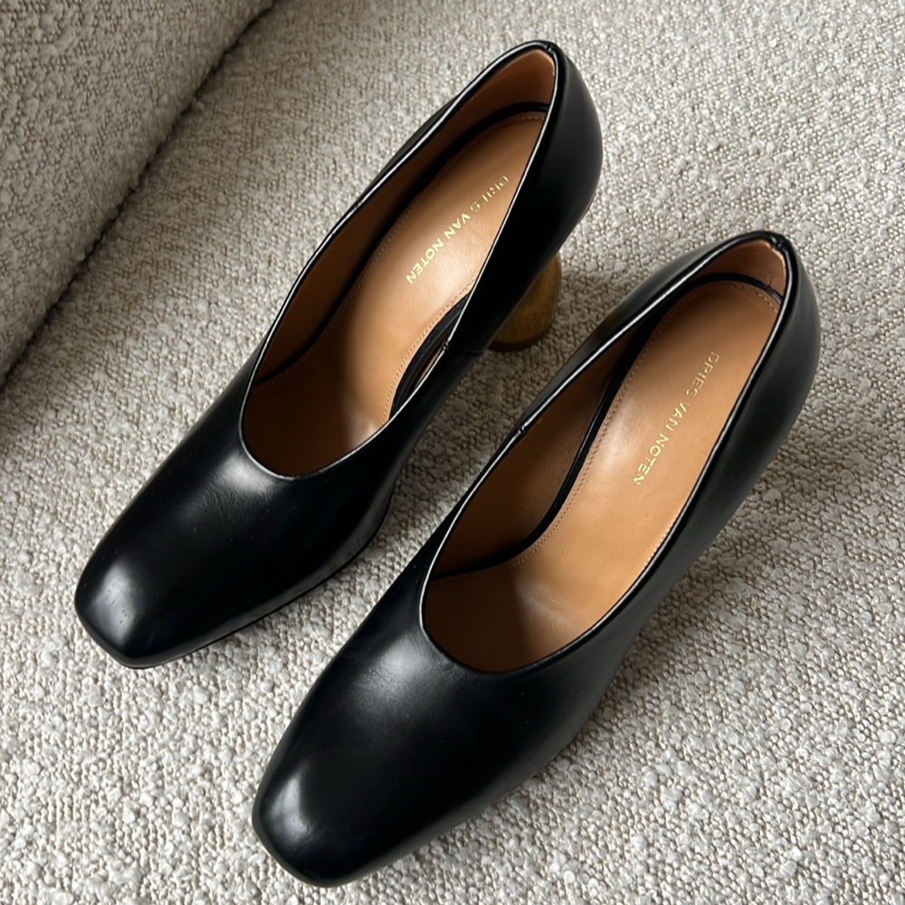 DRIES VAN NOTEN
Curved-Heel Leather Pumps, 36.5 NEW - Picture 8 of 16